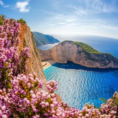 ヴィラ One And Only At Navagio Volímai